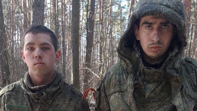 Ukrajina se brání. Zveřejnila fotky ruských zajatců a sestřelených letounů